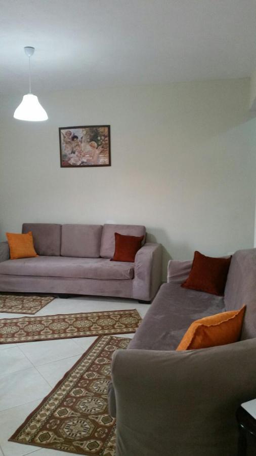 Christos Apartments Sarandë エクステリア 写真